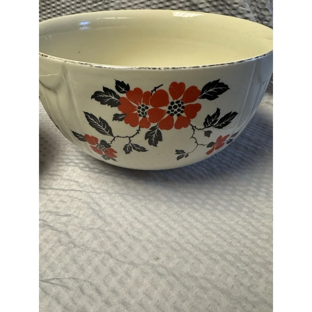 Vintage Poppy Hall Ceramic 3 Piece Bowl Set 8.75